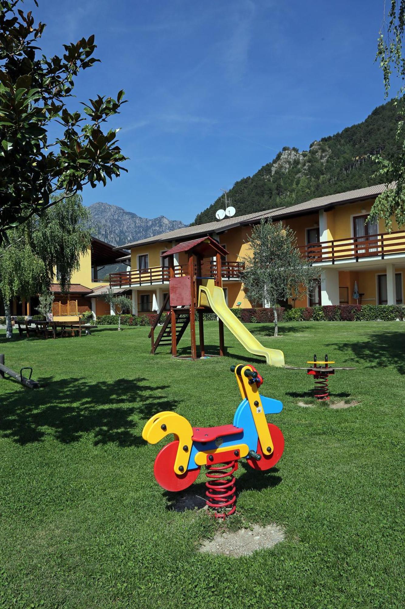Hotel Residence La Pertica Tremosine Eksteriør billede